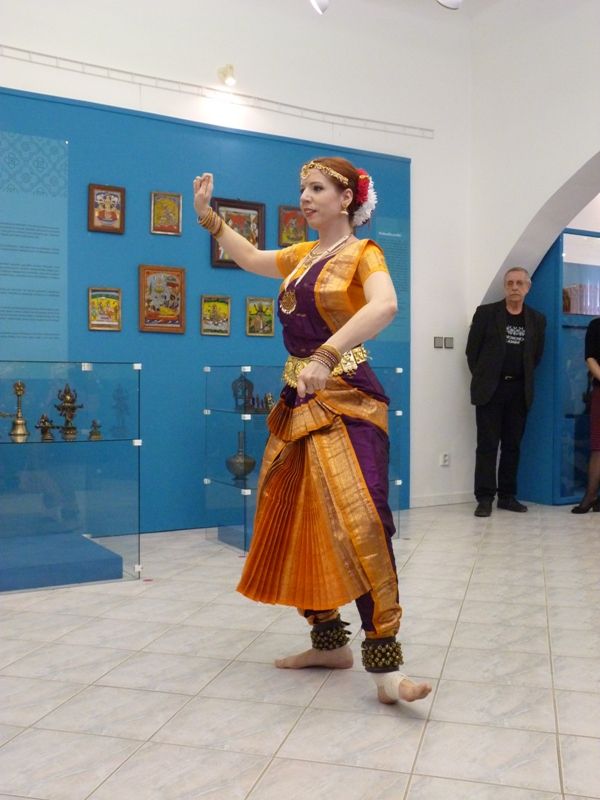 Orientshow.eu P1190182 Setkani s Indii v Muzeu ve Slapanicich 6.3.2016